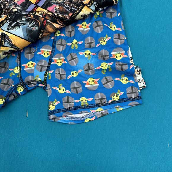 Star Wars The Mandalorian Boys 4 Pack Boxer Briefs Size 10 - Picture 4 of 6